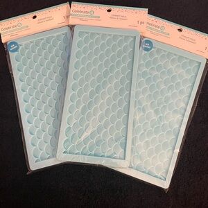 NIP Celebrate It Light Blue Silicone Scallop Fondant Mold Mermaid Scale Pattern